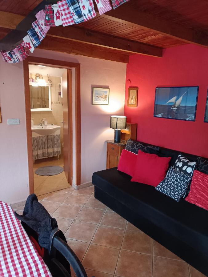 Apartments Popaj Komiža Εξωτερικό φωτογραφία