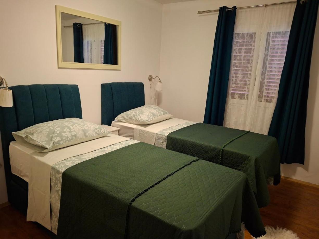 Apartments Popaj Komiža Εξωτερικό φωτογραφία