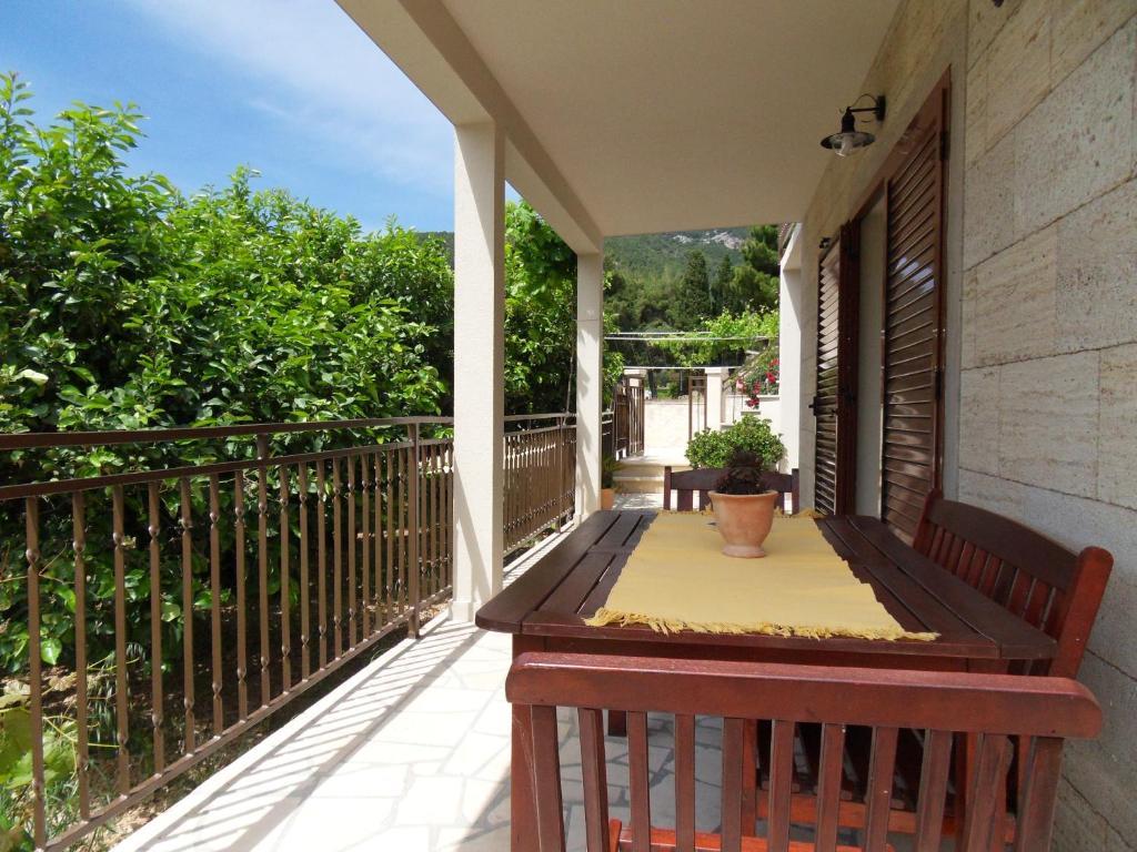 Apartments Popaj Komiža Δωμάτιο φωτογραφία