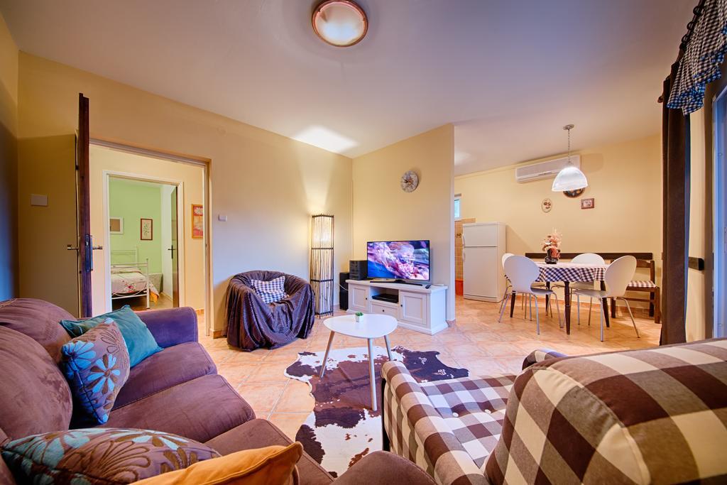 Apartments Popaj Komiža Εξωτερικό φωτογραφία